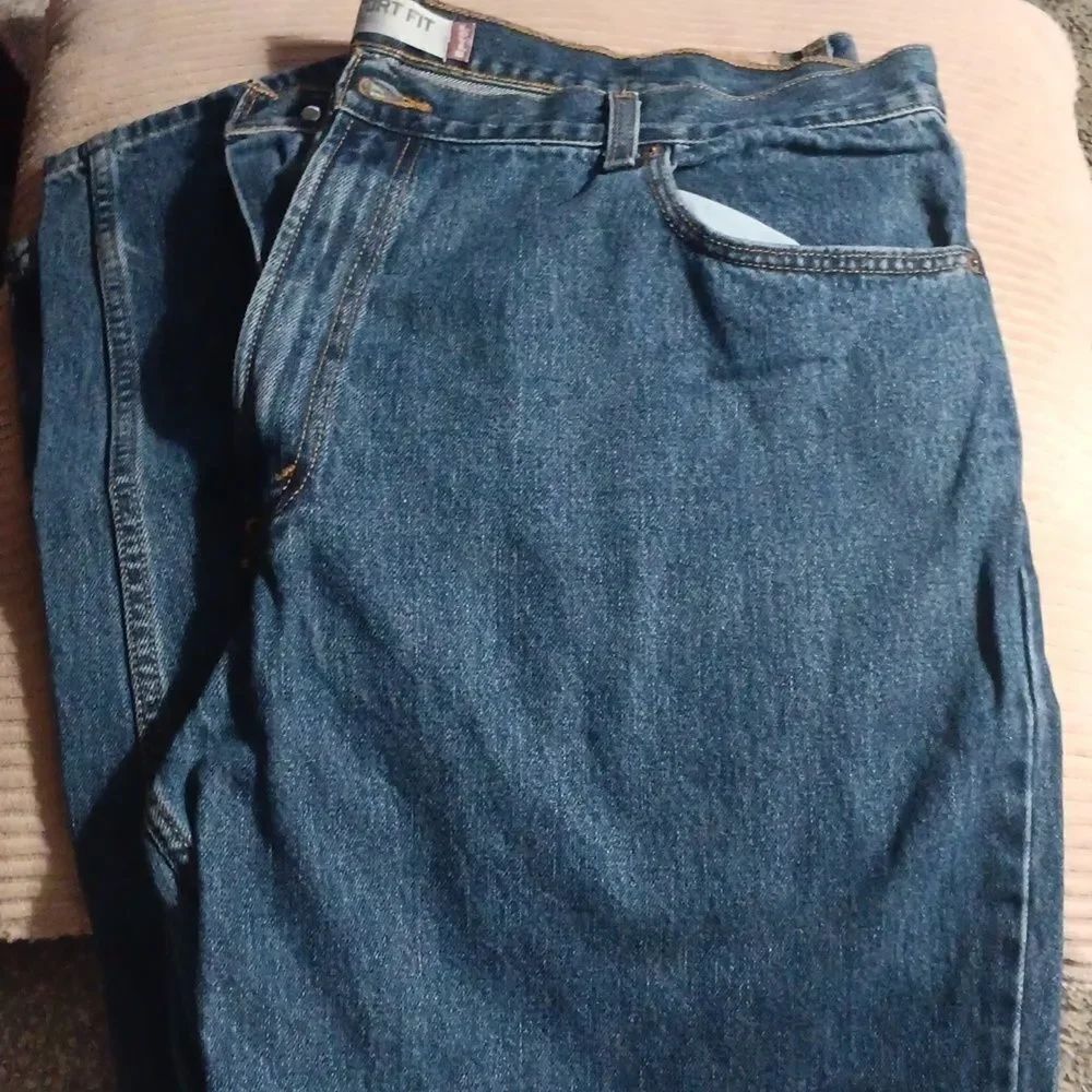 🤠Levi's 560 Mens 42 W x 32 L